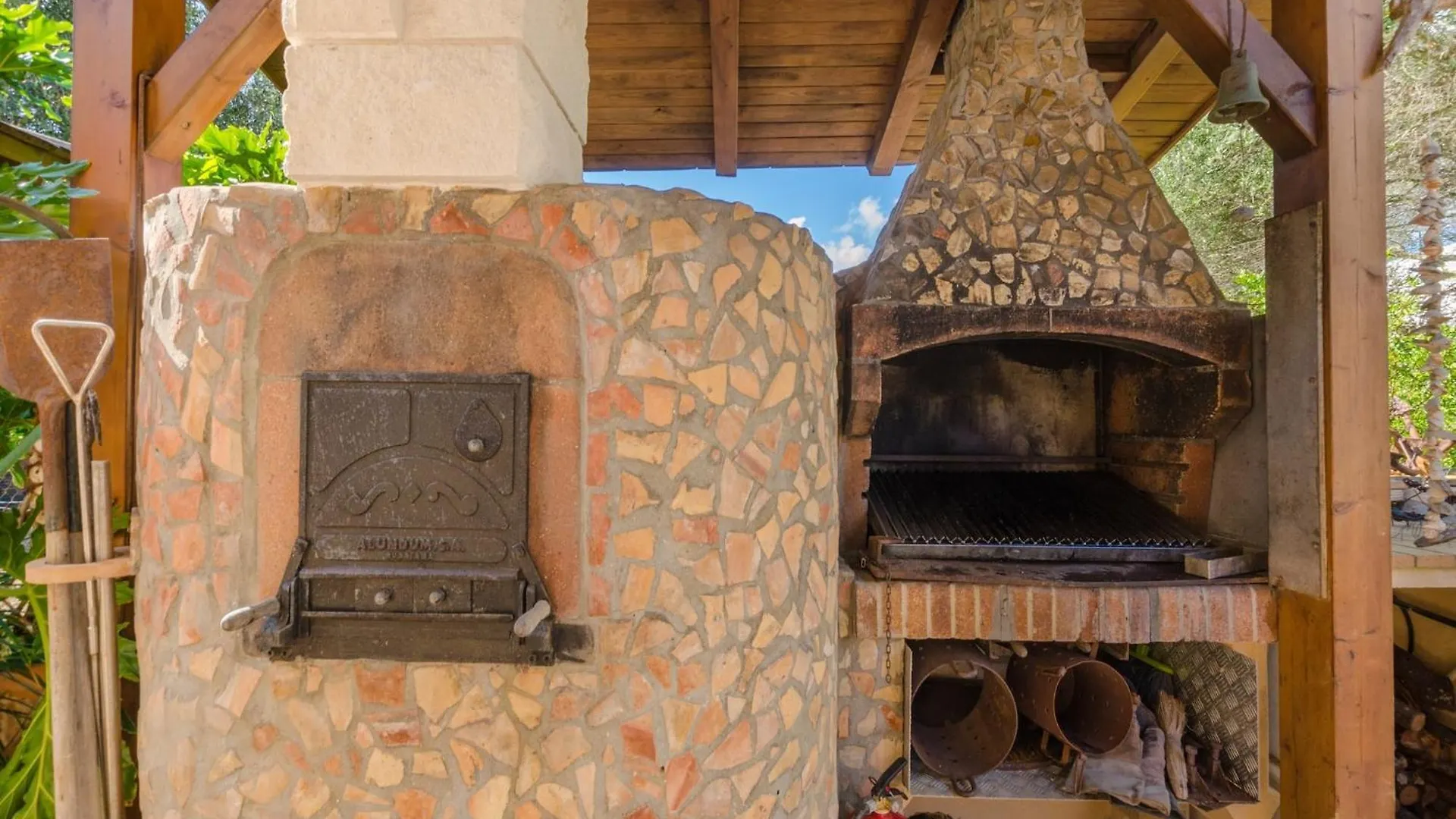 Chalet Cas Pati Son Moja - House In Cala Santanyi Villa